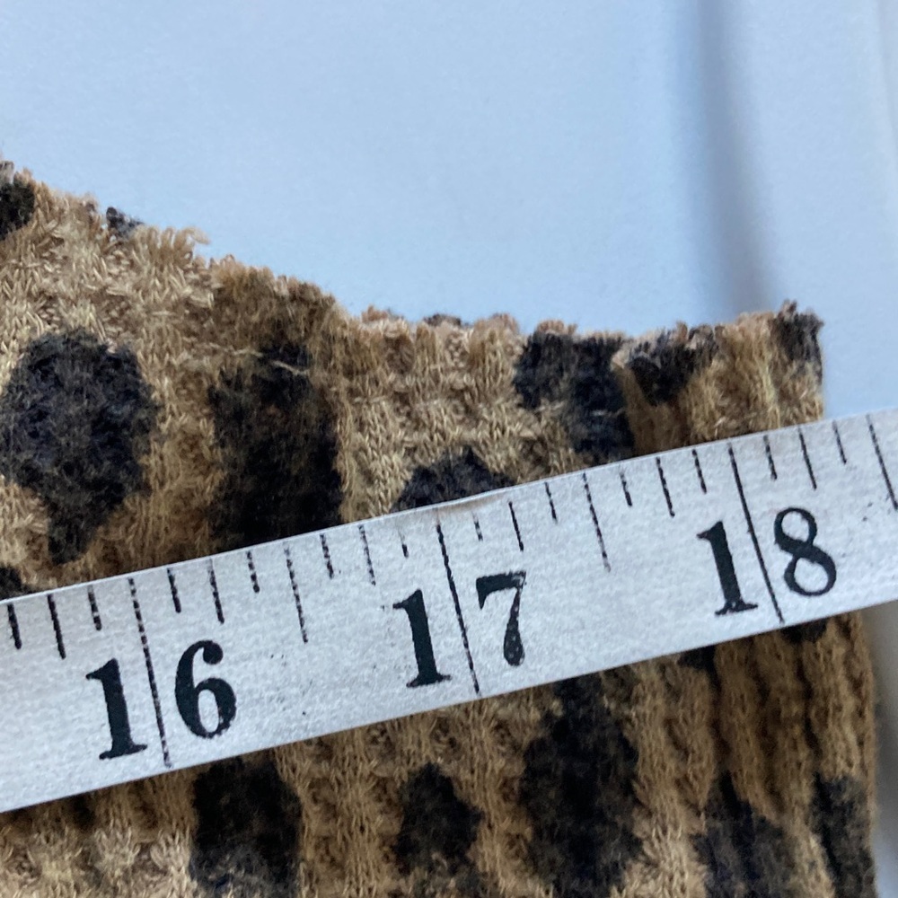 We The Free Leopard Print Muscle Tee XS Oversized 20” - Picture 4 of 6
